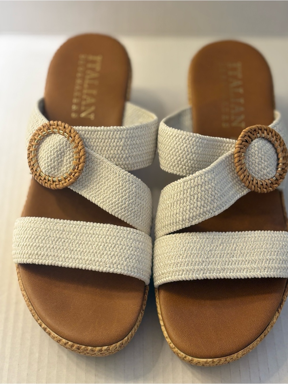 Italian Shoemakers Cream Woven Slide Sandals in size 8 with 2.5” heels.